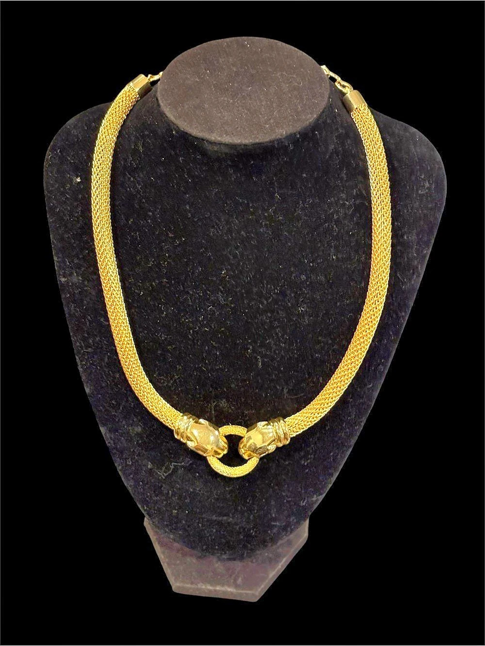 VTG Gold-Tone Mesh Panther Head Textured Chain Necklace Choker